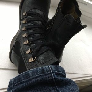 COPY - Fly London lace up boots